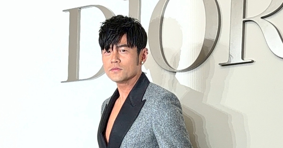 天王周杰倫現身時尚品牌活動。（圖／東森娛樂）