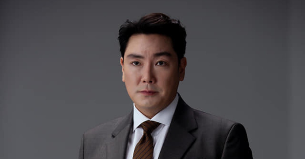 韓國忠武路演員趙震雄（本名：趙元俊）。（圖／翻攝自Saram IG）