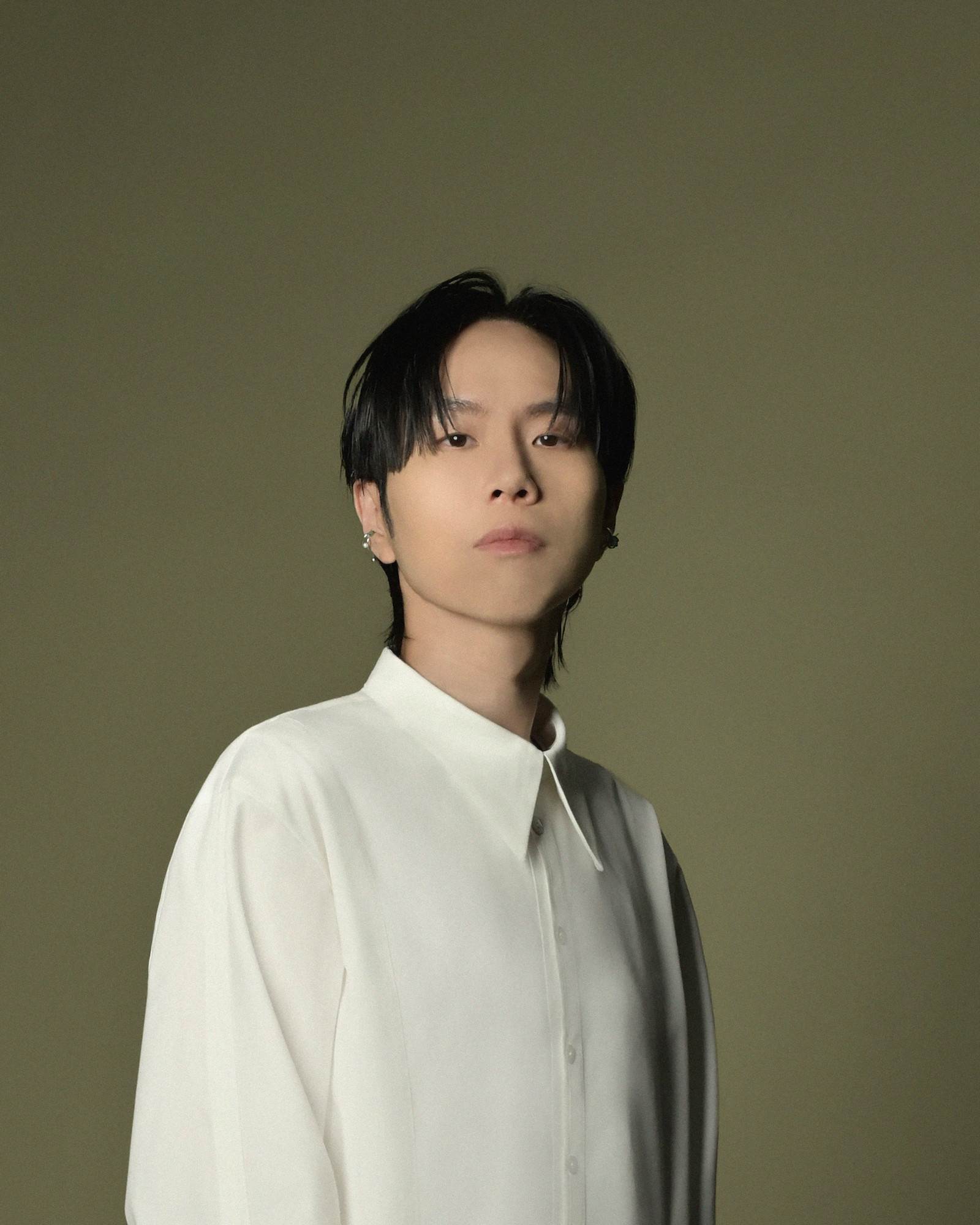 黃則翔推出首張台語全創作專輯《相相 sio-siòng》。（圖／奕派音樂工作室提供）