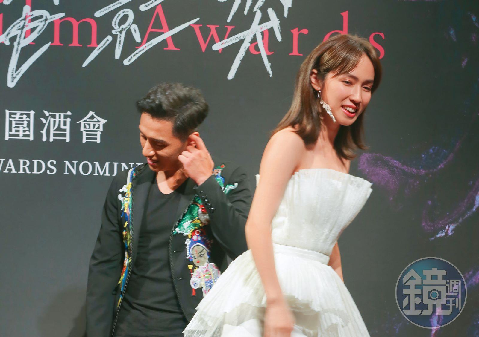 小薰（右）、鄭人碩（左）這對銀色情侶，交往後在戲劇、電影領域各有斬獲，形象跟著也升級，卻爆出賒帳牙科糗聞。（圖／鏡週刊提供）