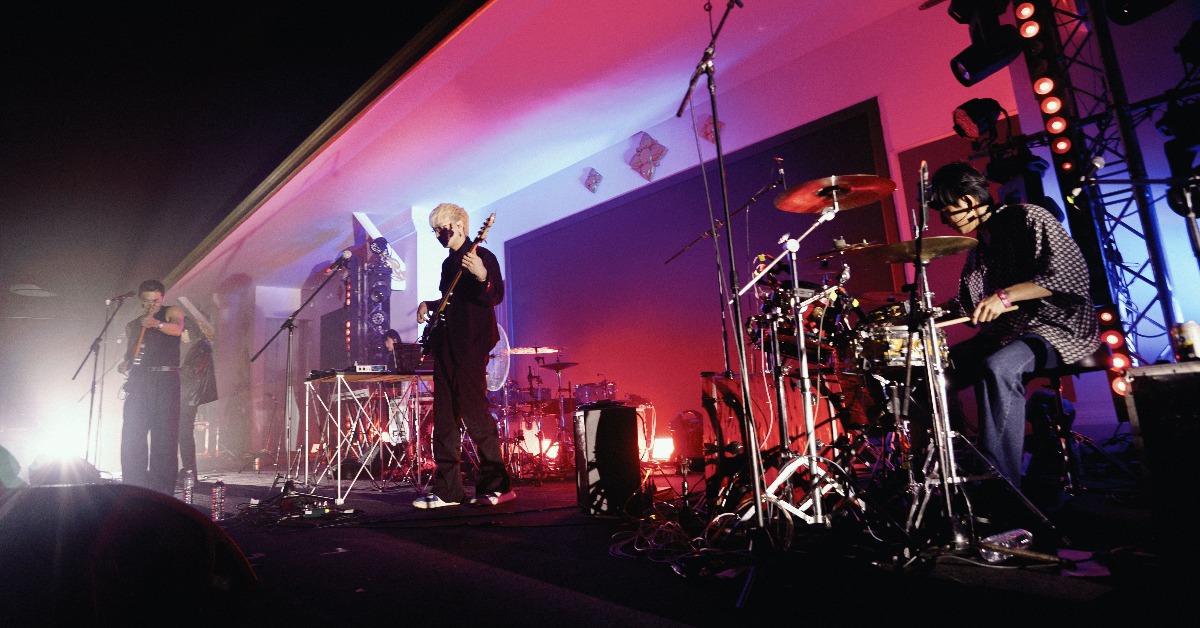 傻子與白痴赴泰國音樂節「Cat Expo」演出。（圖／傻子與白痴提供）