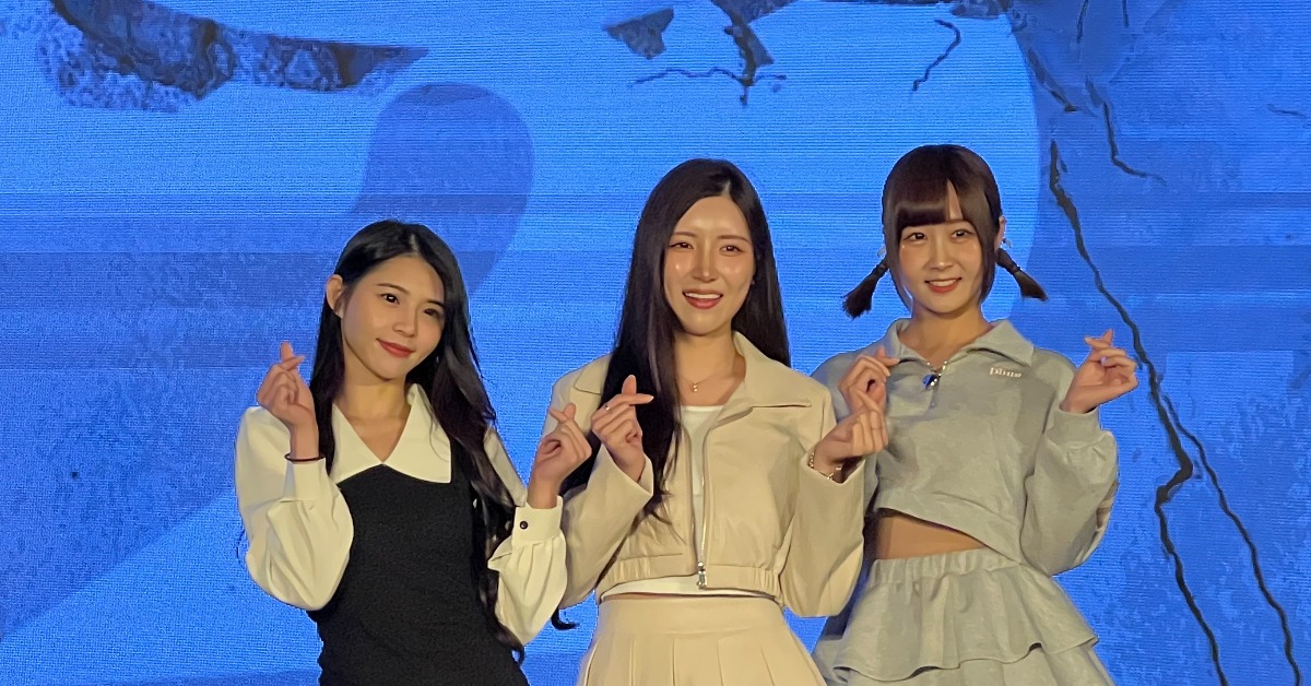 南珉貞（中）公開過往在韓國遭性騷的經歷。（圖／記者沈芳宇攝）