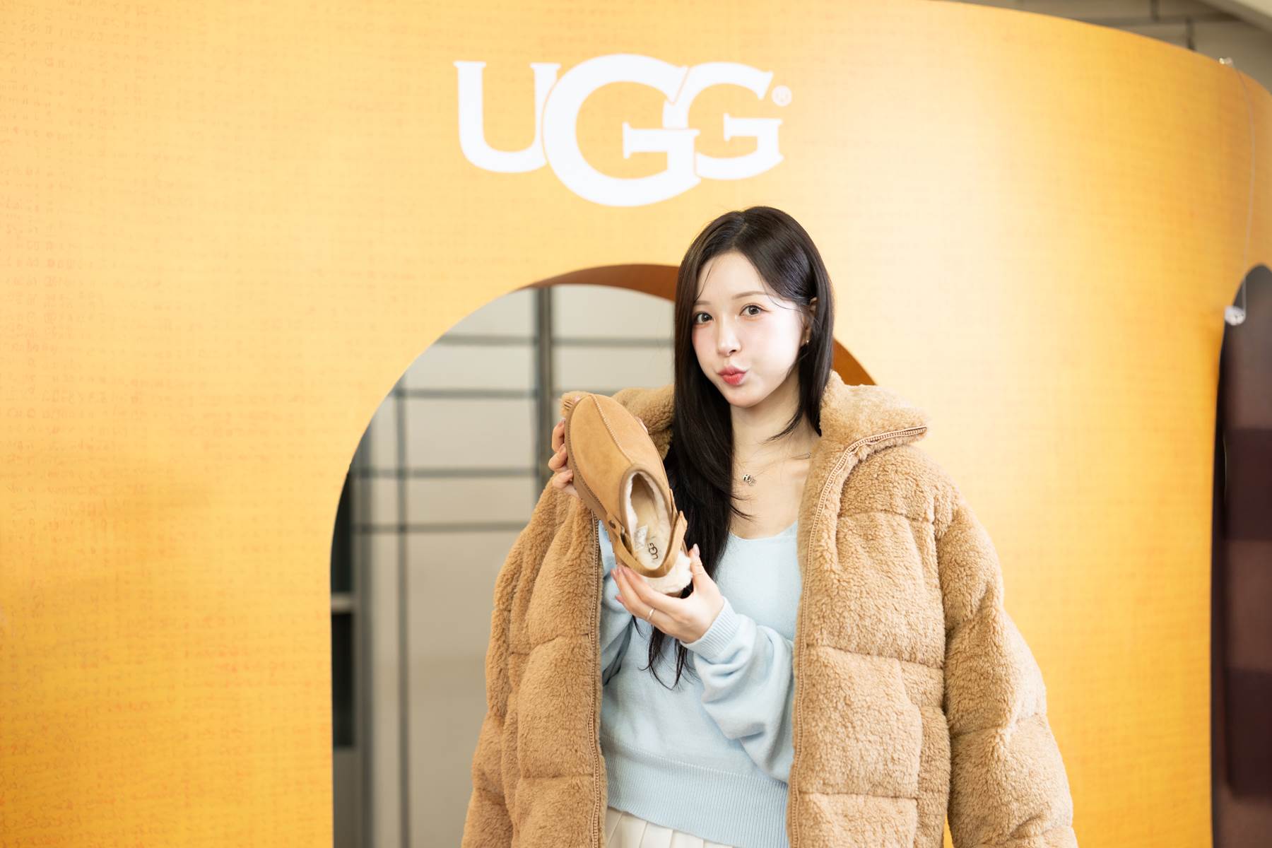 李晧禎希望能熱鬧度過聖誕節。（圖／品牌提供）