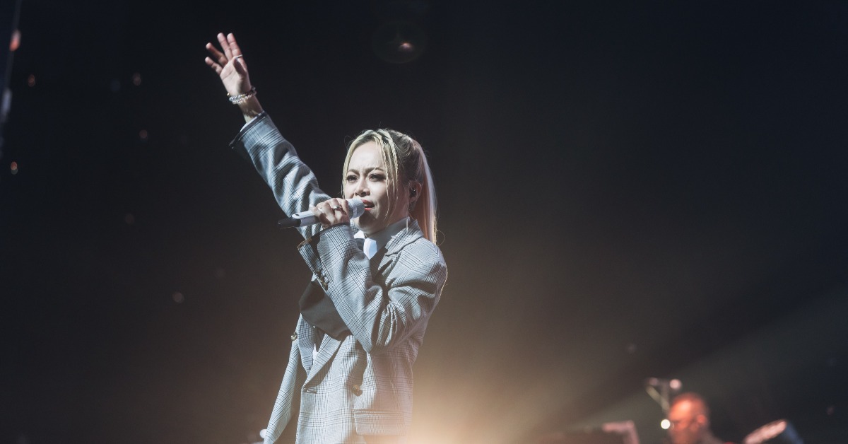 身經百戰的戴愛玲為此次演出勤做功課，自曝還特別跑去KTV練歌。（圖／北流提供）