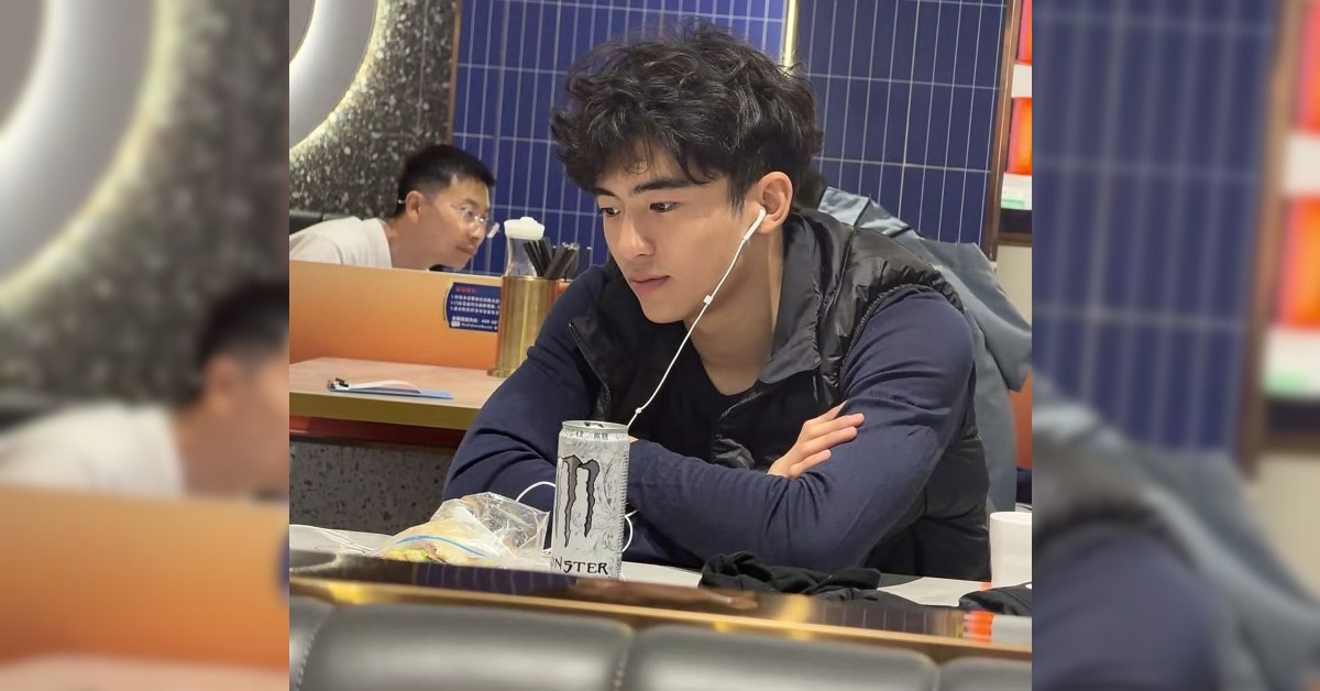 香港藝人謝霆鋒與張柏芝的大兒子Lucas（謝振軒）近日在深圳被多名網友偶遇。（圖／翻攝自痛欲曉 微博）