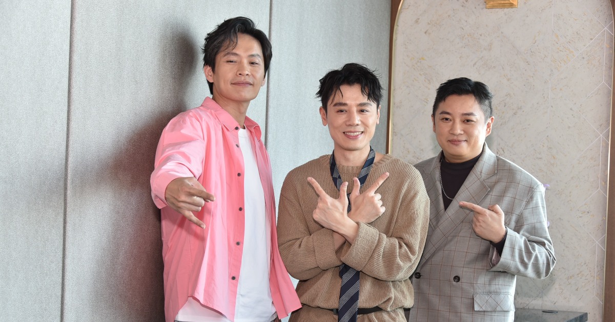 邱志宇推出新單曲〈曇花〉，黃鐙輝、左光平送蛋糕站台。（圖／邱志宇提供）