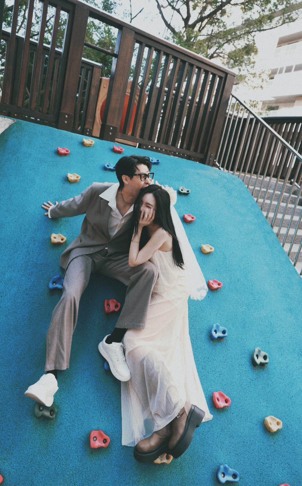 李玉璽、許允樂登記結婚。（圖／晴空鳥）