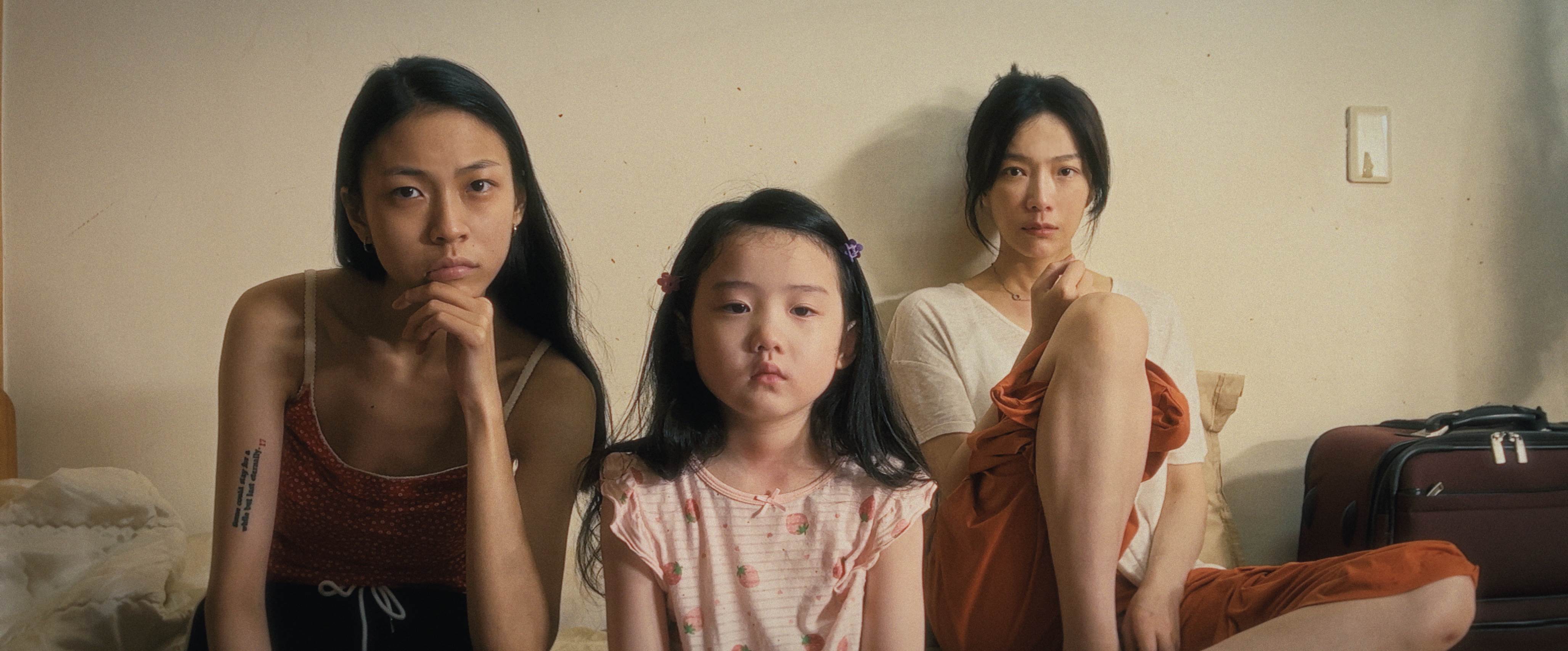 《左撇子女孩》3位女演員馬士媛（左起）、葉子綺、蔡淑臻全都入圍金馬獎。（圖／光年映畫）