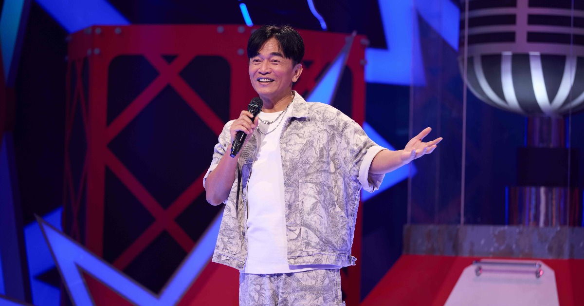 吳宗憲擔任飛行評審一登場就火力全開。（圖／公視台語台提供）