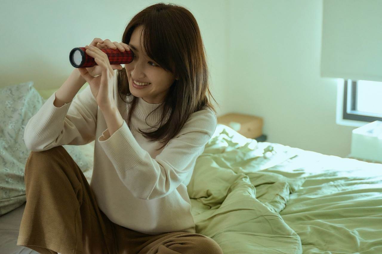 柯佳嬿透露劇中飾演的夏天晴其實就是江曉彤的其中一個人格。（圖／Netflix提供）