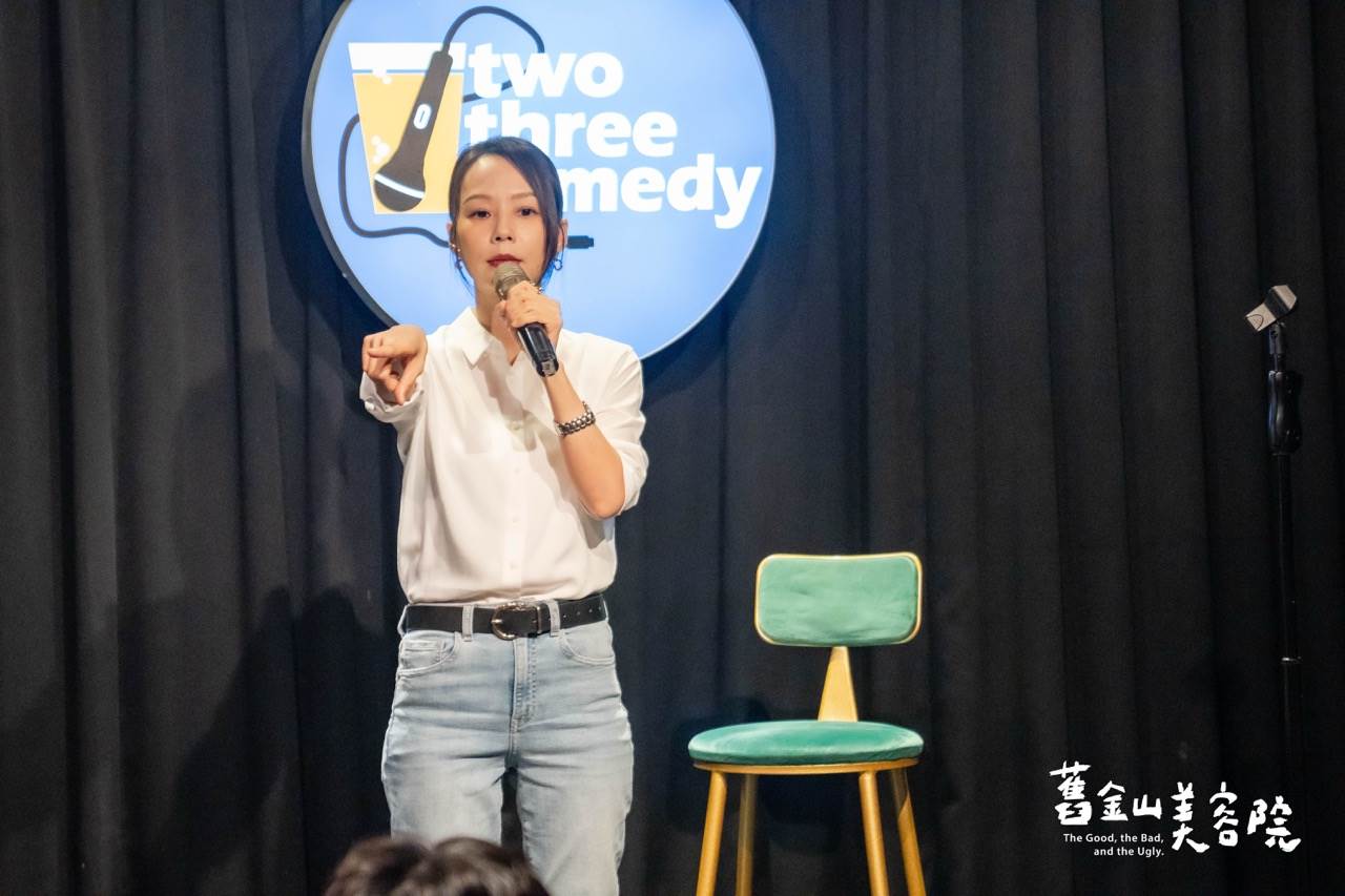 孫淑媚藉著脫口秀演出向連晨翔告白。（圖／TVBS提供）