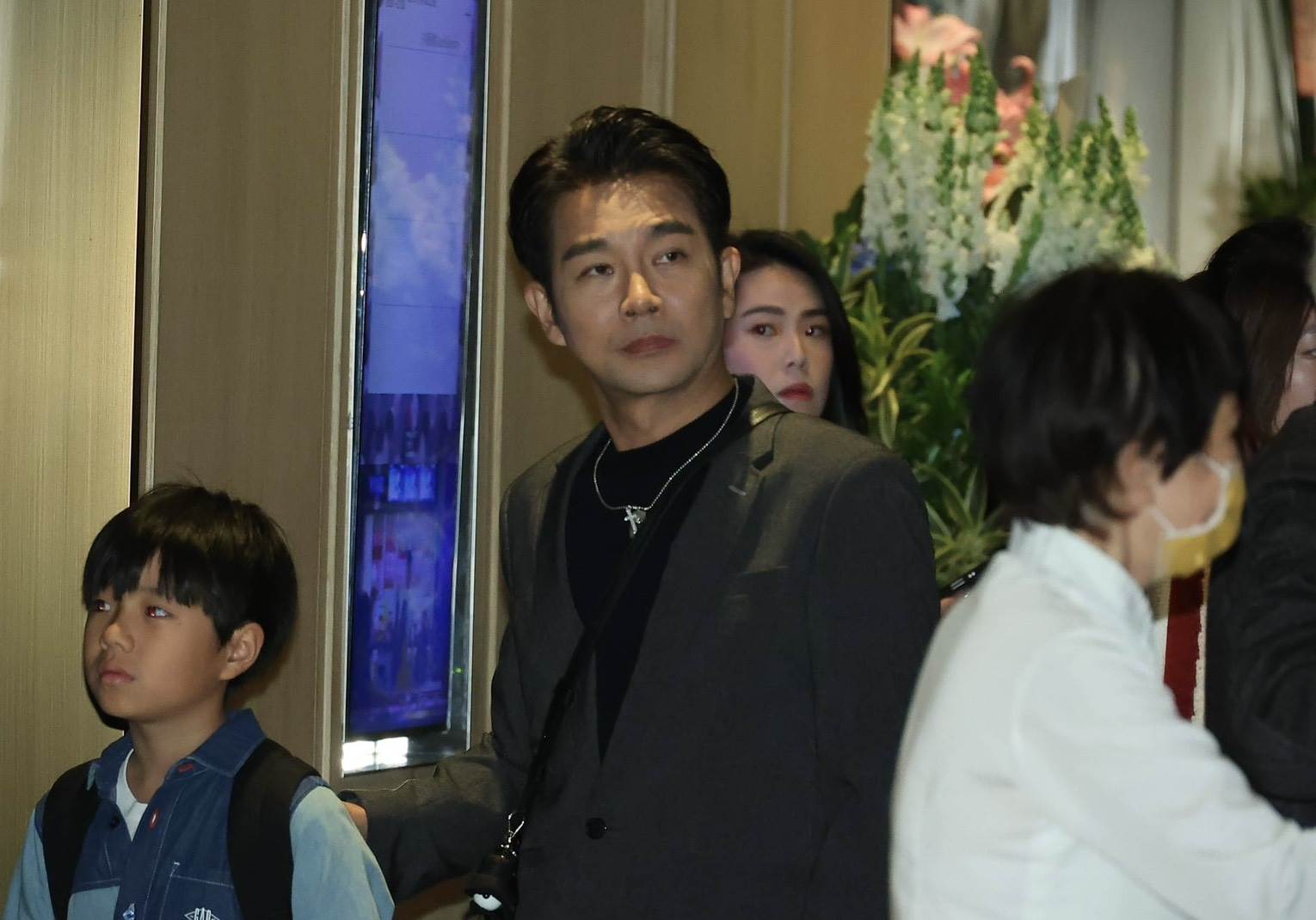 謝承均現身婚宴為王齊麟、陳詩媛送上祝福。（圖／東森娛樂）