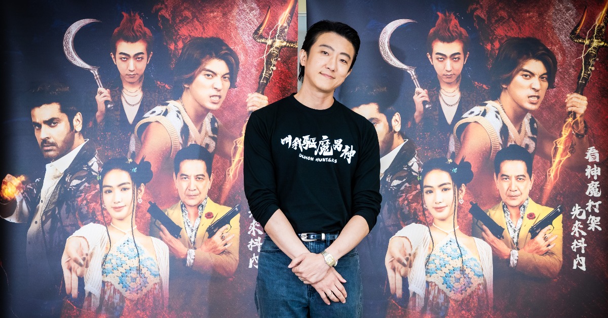 懷秋飾演「大反派」惡神阿修羅，染紅髮頭髮壞光光。（圖／光盛影業）