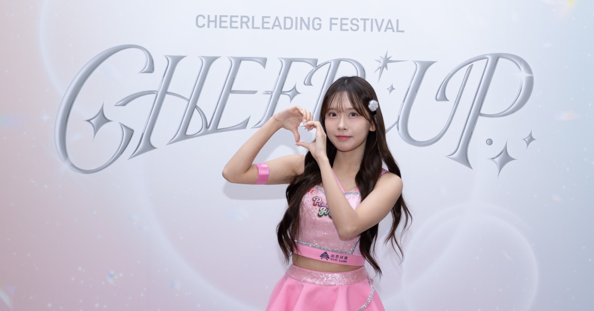 韓籍成員金佳垠近距離與粉絲互動。（圖／CHEER UP提供）