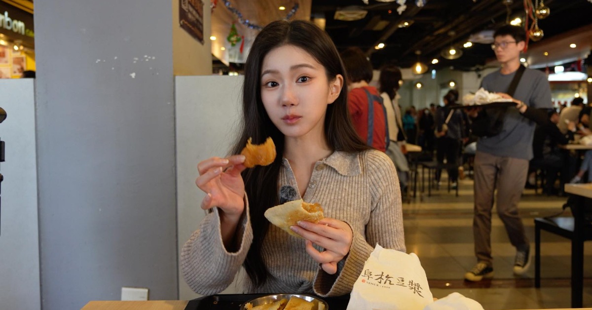 YouTuber家寧捲入帳務問題人氣持續下跌。（圖／翻攝自家寧 臉書）