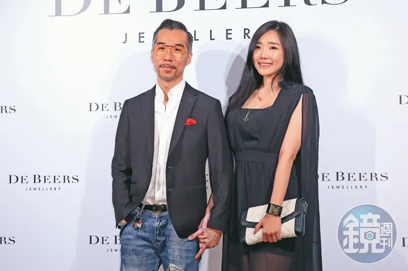 許允樂（右）非常想當媽媽，但前夫張兆志（左）堅持不生，於是協議離婚。（圖／鏡週刊提供）