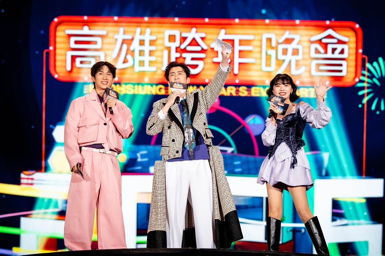 高雄夢時代跨年晚會主持人由陳漢典搭檔木木林葦妮與阿本。（圖／年代提供）