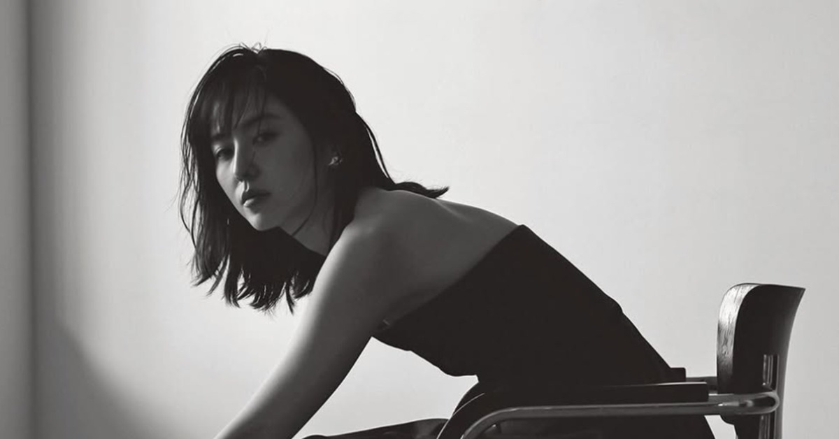 長澤雅美宣布婚訊後遭到媒體爭相採訪。（圖／翻攝自長澤雅美IG）