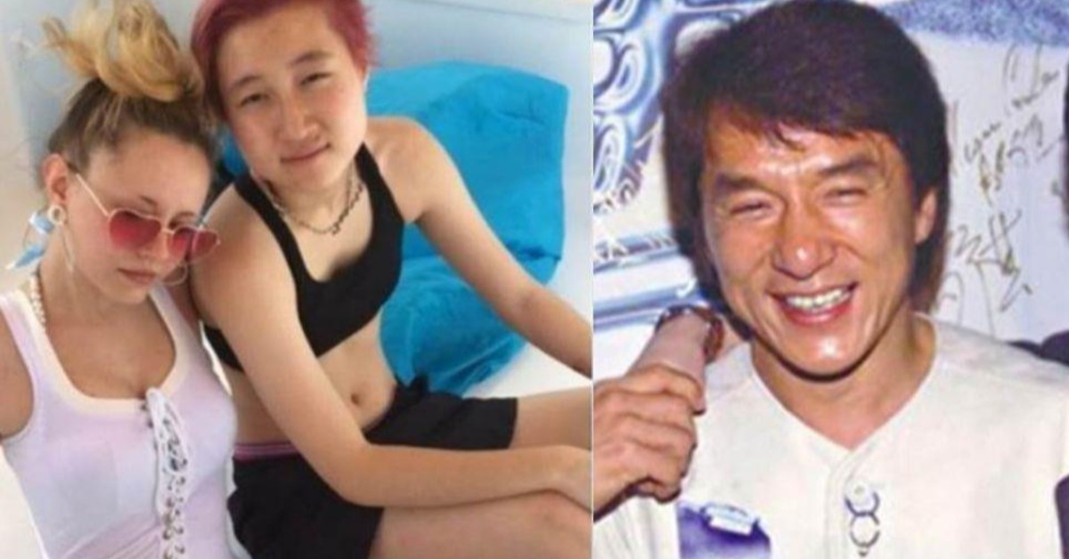 71歲的國際影星成龍過去與兒女關係疏離，不過近年來對外談及家庭議題時態度出現轉變。（圖／翻攝自微博「新浪娛樂」）