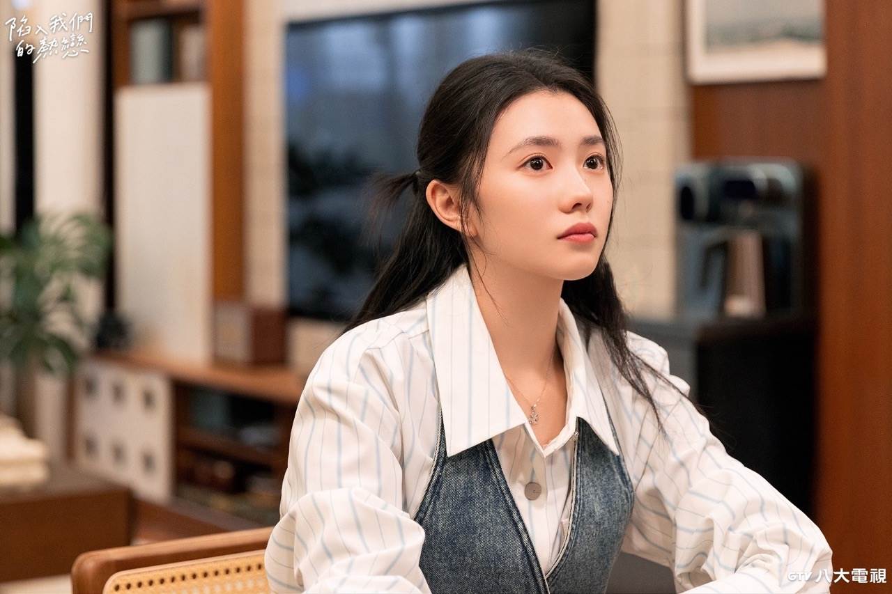 劉浩存在《陷入我們的熱戀》裡，個性直率獨立。（圖／八大提供）