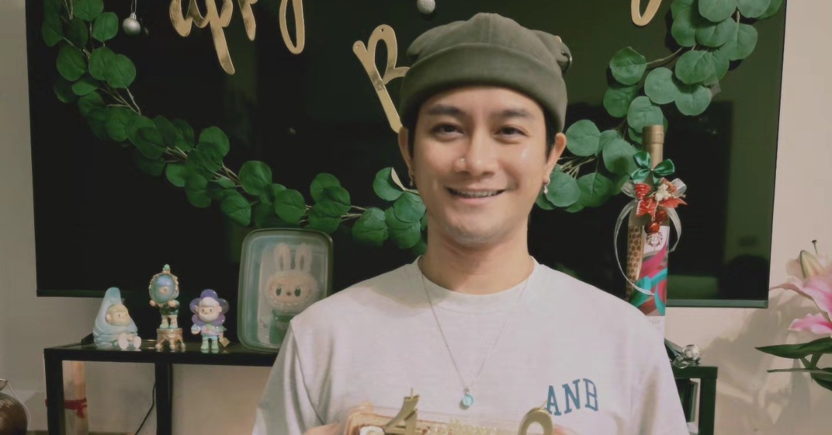 大Q秉洛為了新作品在國外拍攝時，相伴多年的愛犬「吳禮物」突然病逝。（圖／翻攝自大Q秉洛臉書）