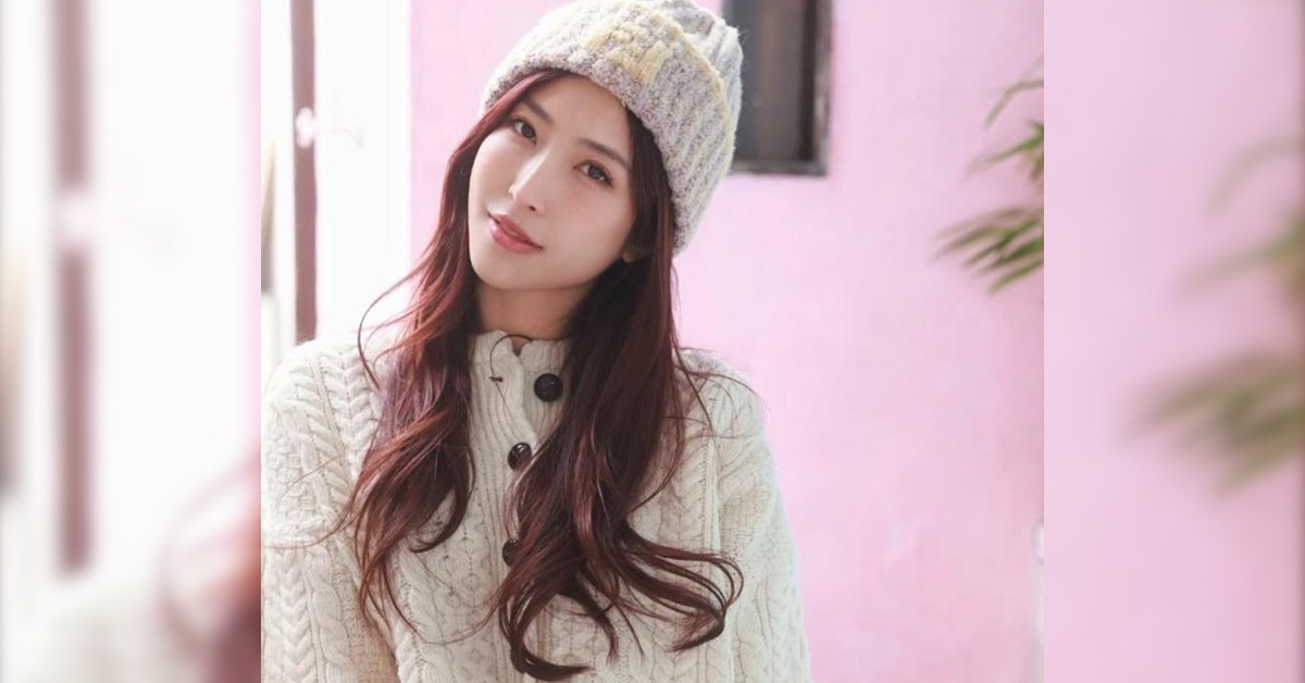 日本知名成人片女優水川菫（水川スミレ），以成熟優雅的「御姐」形象深植人心，近日卻透過社群平台拋出引退震撼彈。（圖／翻攝自水川菫 IG）