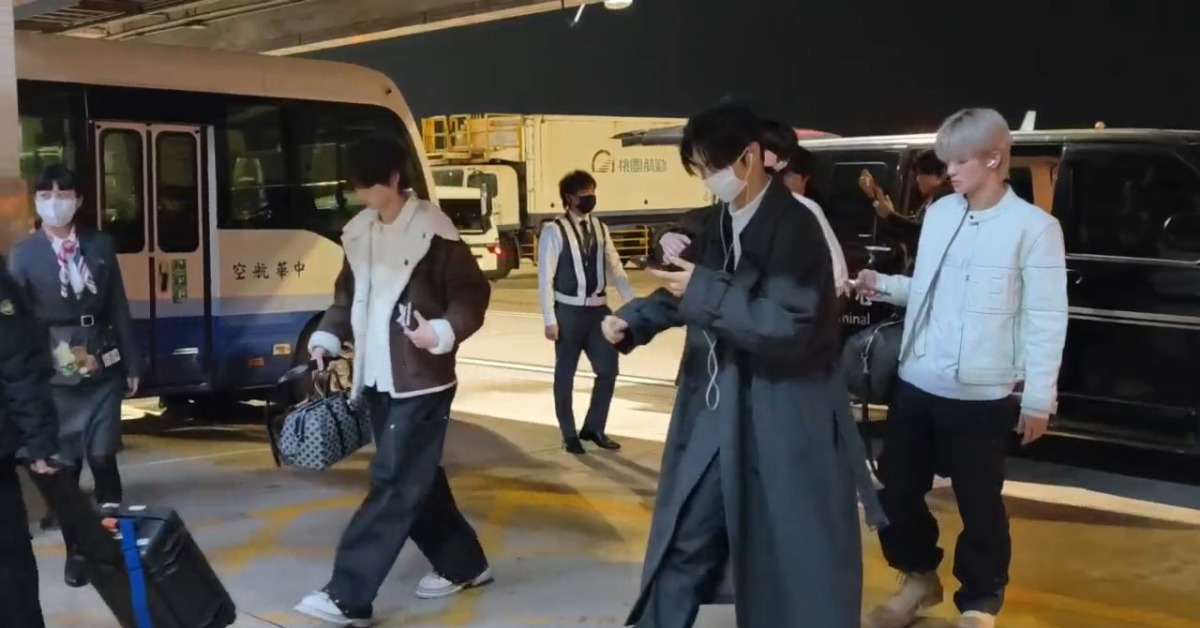 TWS搭乘長榮航空抵達桃園機場。（圖／東森新聞）