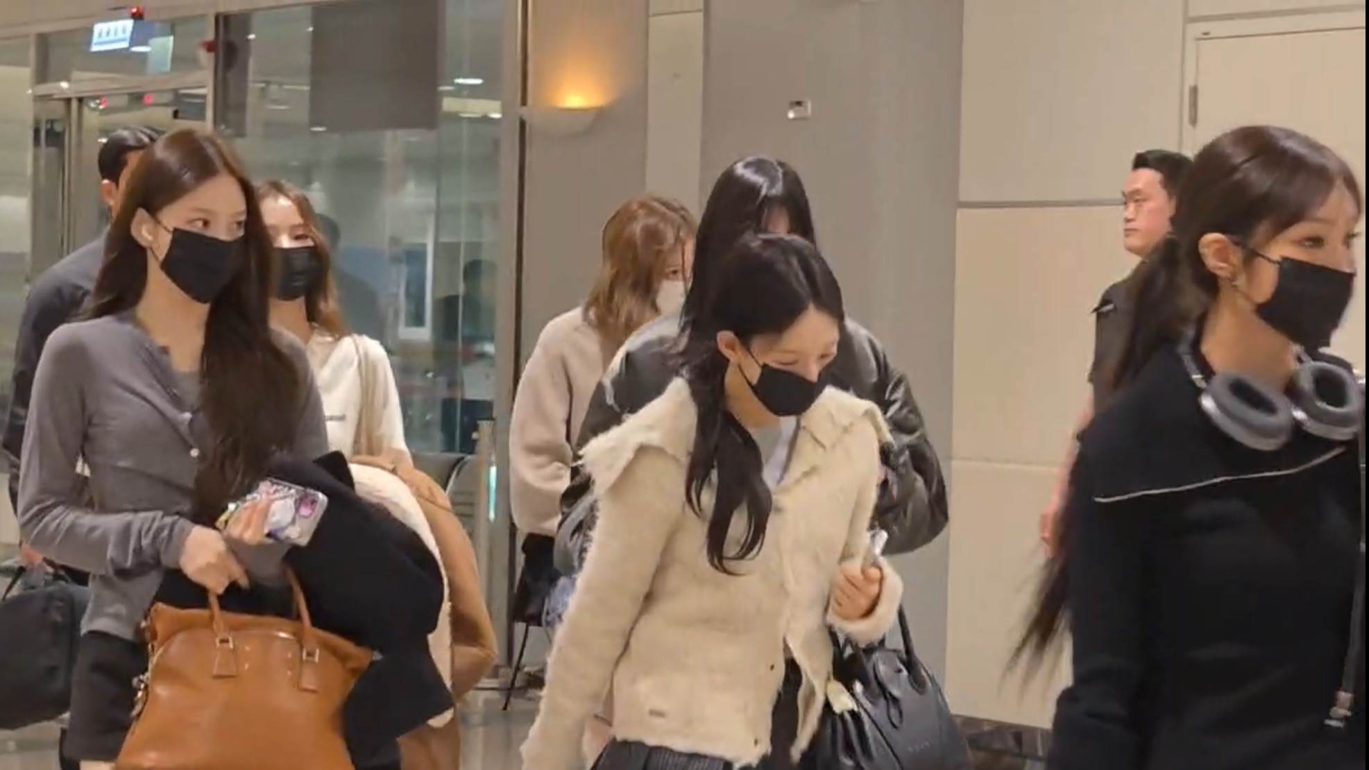 izna。（圖／東森新聞）