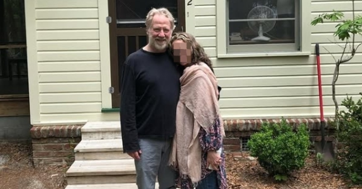 好萊塢資深男星蒂莫西·巴斯菲爾德。（圖／翻攝自@timbusfield IG）