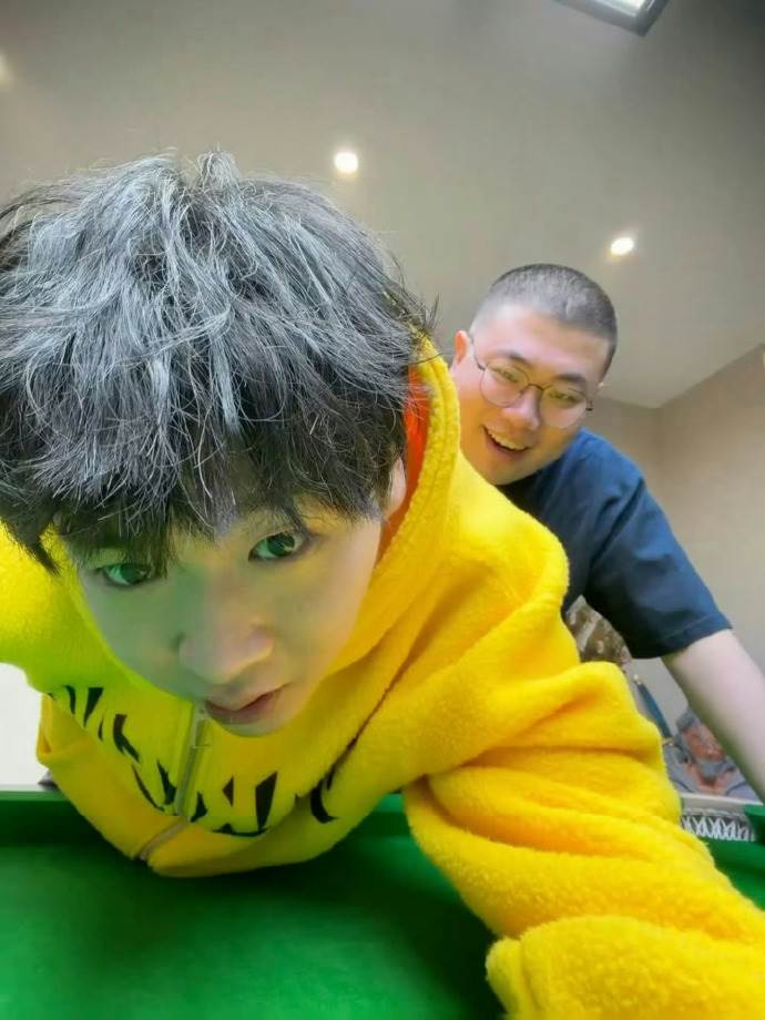 王廣曬出的照片掀起網友熱議。（圖／翻攝自王廣微博）