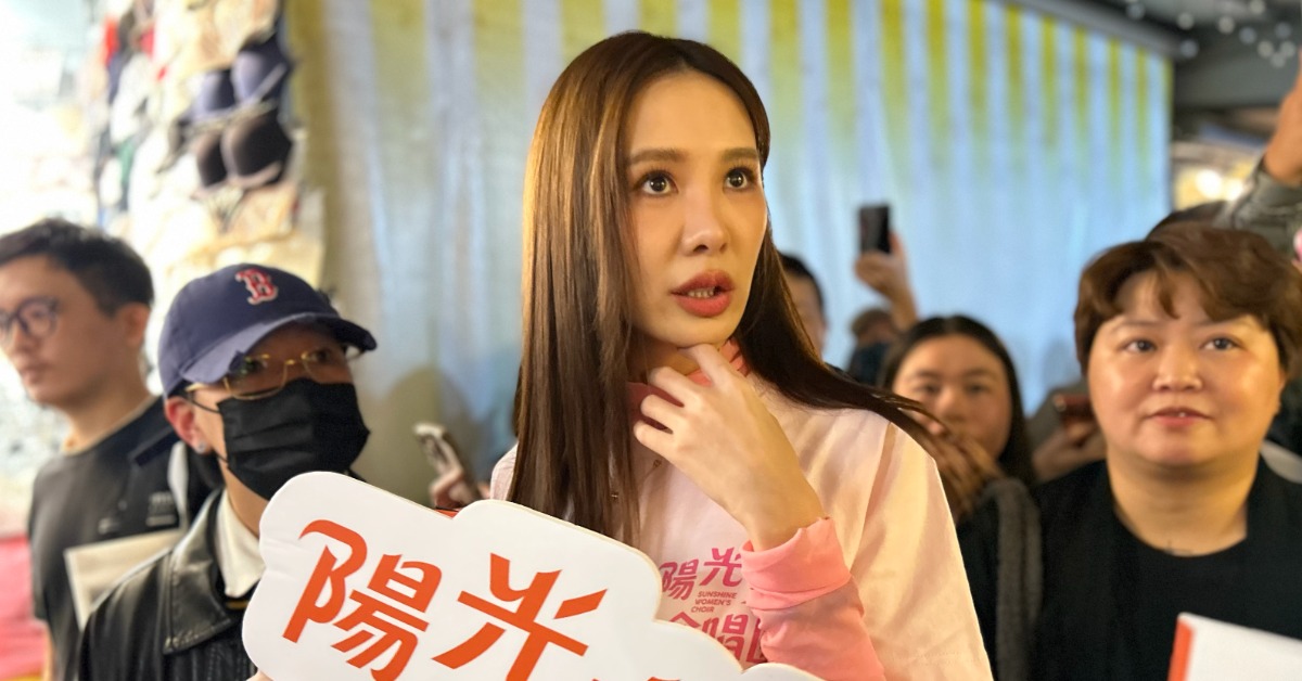 安心亞在瑞豐夜市掃街活動。（圖／壹壹喜喜電影）