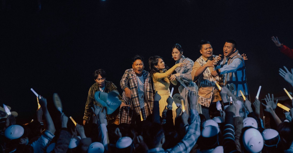 網紅草爺、鐵牛、琳妲、阿翰、千千驚喜演出，YouTuber「老高」成破案關鍵線索意外登場。（圖／Netflix提供）