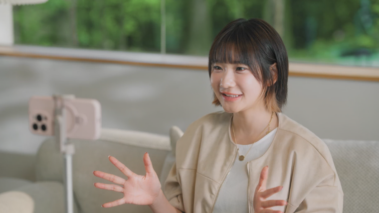 YouTuber愛莉莎莎接受媒體訪問時說，接到代言邀約時，並沒有第一時間就答應，而是做足功課、才很放心地接下代言人。（圖／PP石墨烯提供）