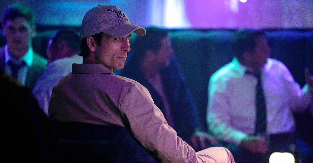 《豪門殺人指南》葛倫鮑威爾首度挑戰暗黑角色。（圖／CATCHPLAY+）