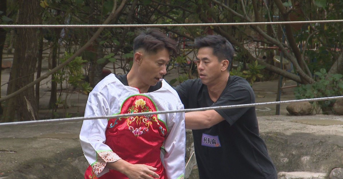 彭小刀（左起）、柯有倫接連出包。（圖：綜藝玩很大）（圖／綜藝玩很大提供）