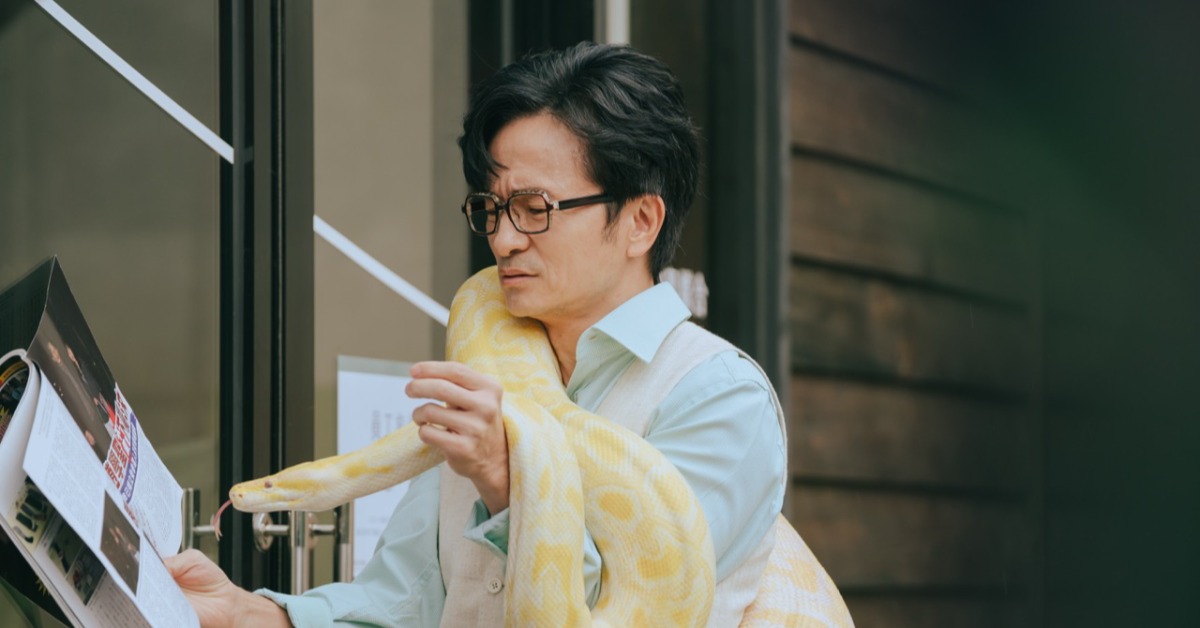 唐從聖和第一次和黃金蟒蛇對戲，直呼是難得的體驗。（圖／公視台語台提供）