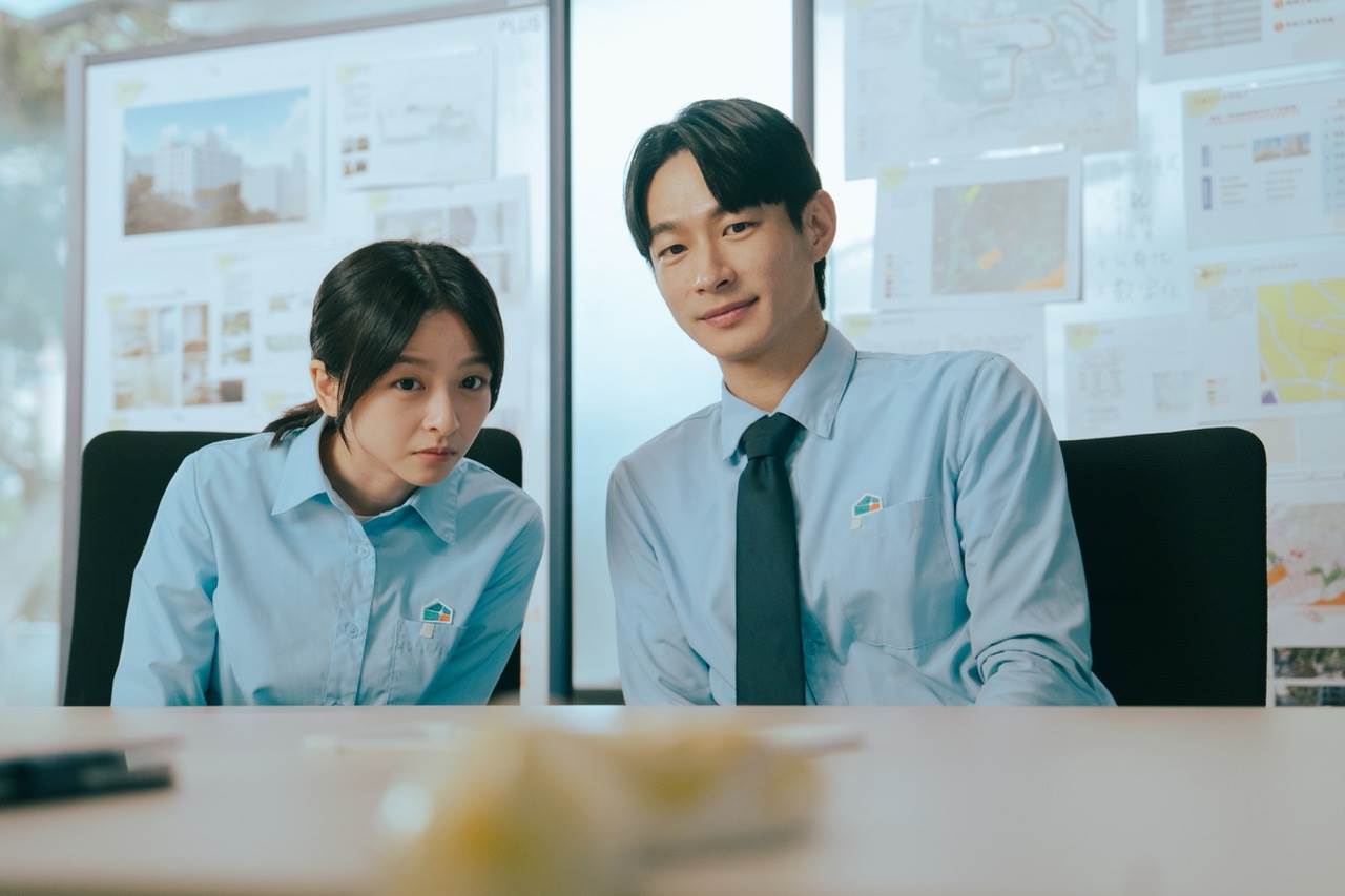 陳姸霏和黃河在《人生只租不賣》要解決各種租房狀況。（圖／公視台語台提供）