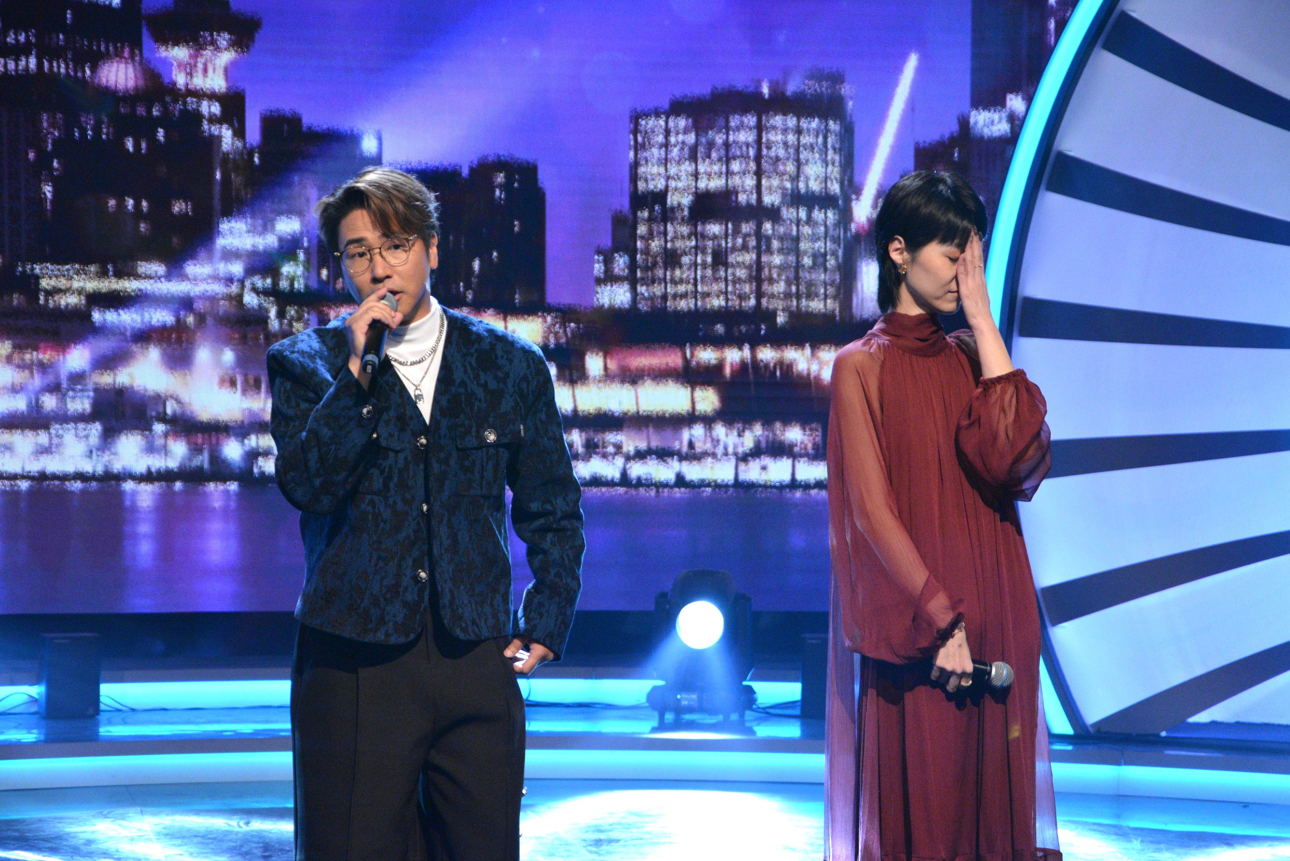 歐漢聲(左)調皮模仿阿杜惹怒曹雅雯(右)。（圖／華視提供）