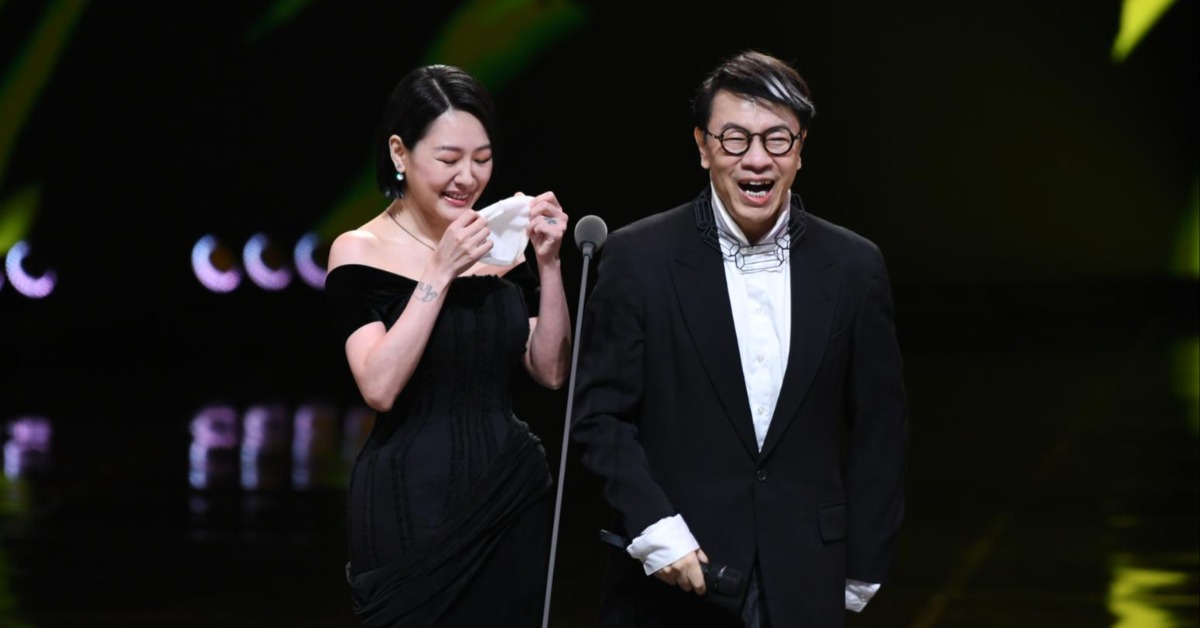 由小S、蔡康永主持的《康熙來了》停播邁入10週年。（圖／翻攝自康熙來了臉書）