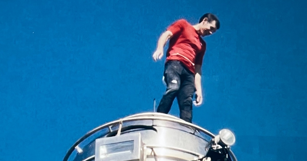 霍諾德成功登頂台北101。（圖／翻攝自Netflix）