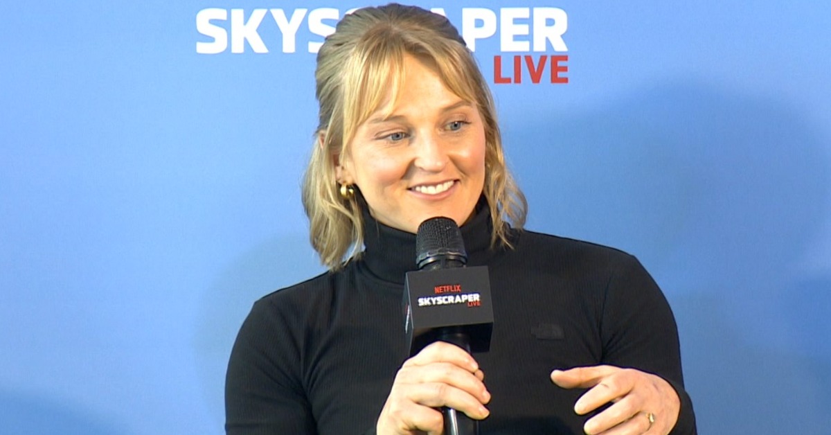 擔任Netflix直播講評的好友哈靈頓，也是頂尖攀岩家。（圖／東森新聞）