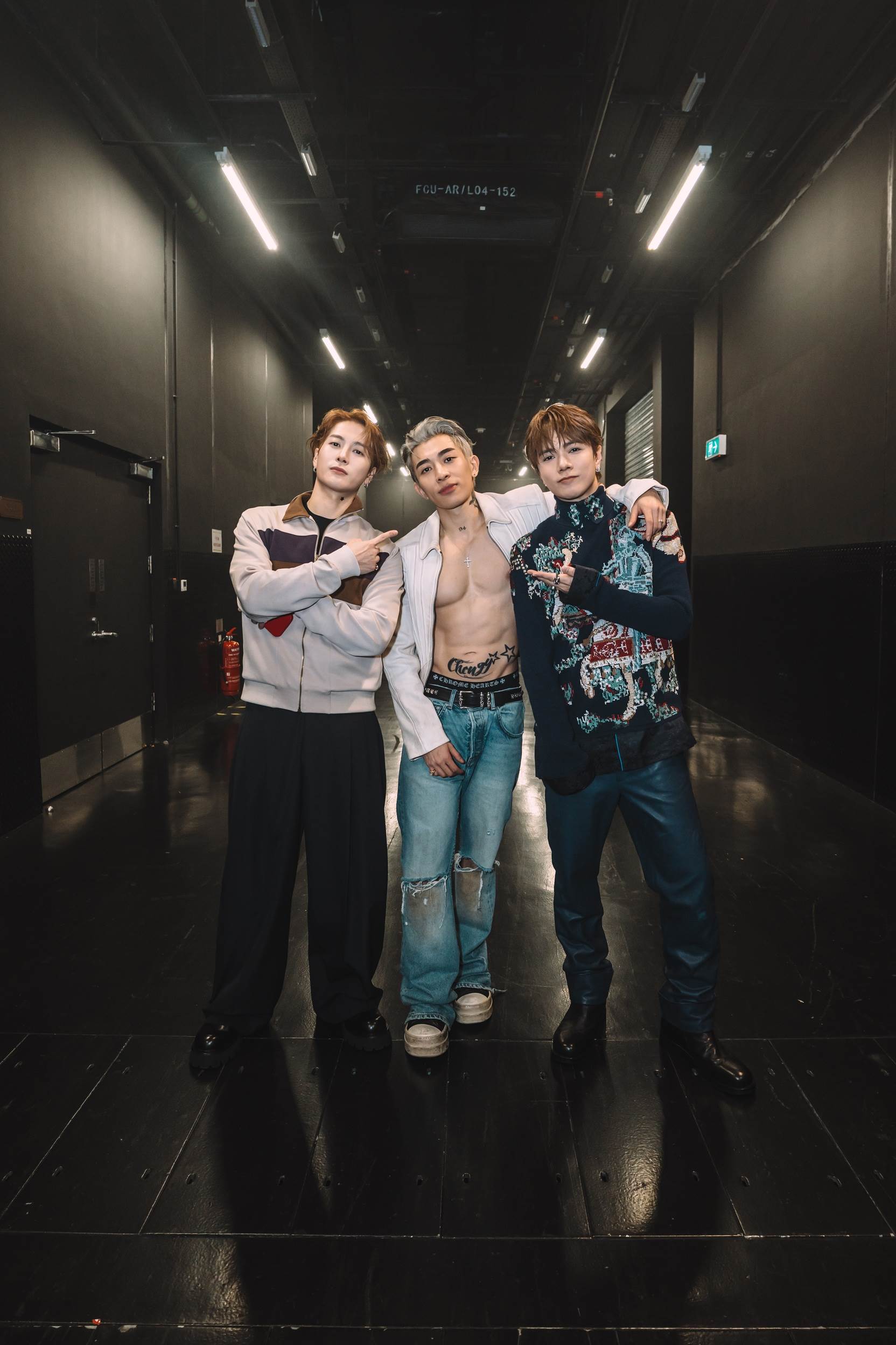 Tyson Yoshi、王嘉爾與張敬軒一同登台安可。（圖／Just Kidding Limited提供）