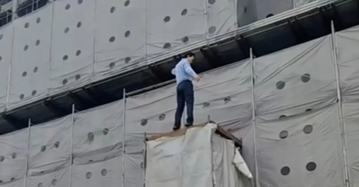 民視《豆腐媽媽》一名男替身在拍攝四節高台墜落片段時，不慎頭部重擊地面。（圖／翻攝自台北市電影戲劇業職業工會臉書）