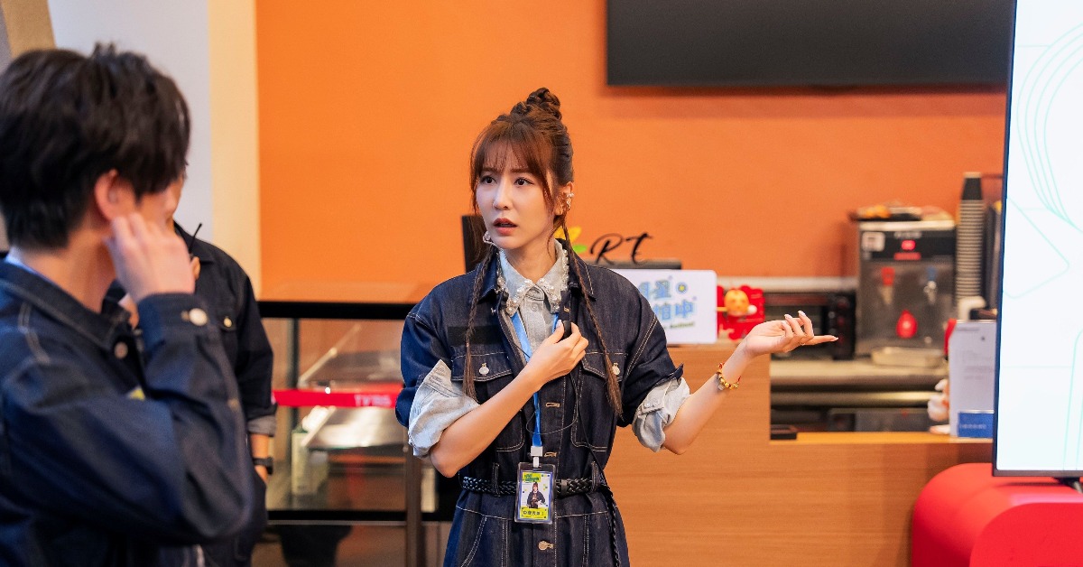 彩排時向來表現穩定的曾莞婷，卻在正式上場時意外卡關。（圖／TVBS提供）