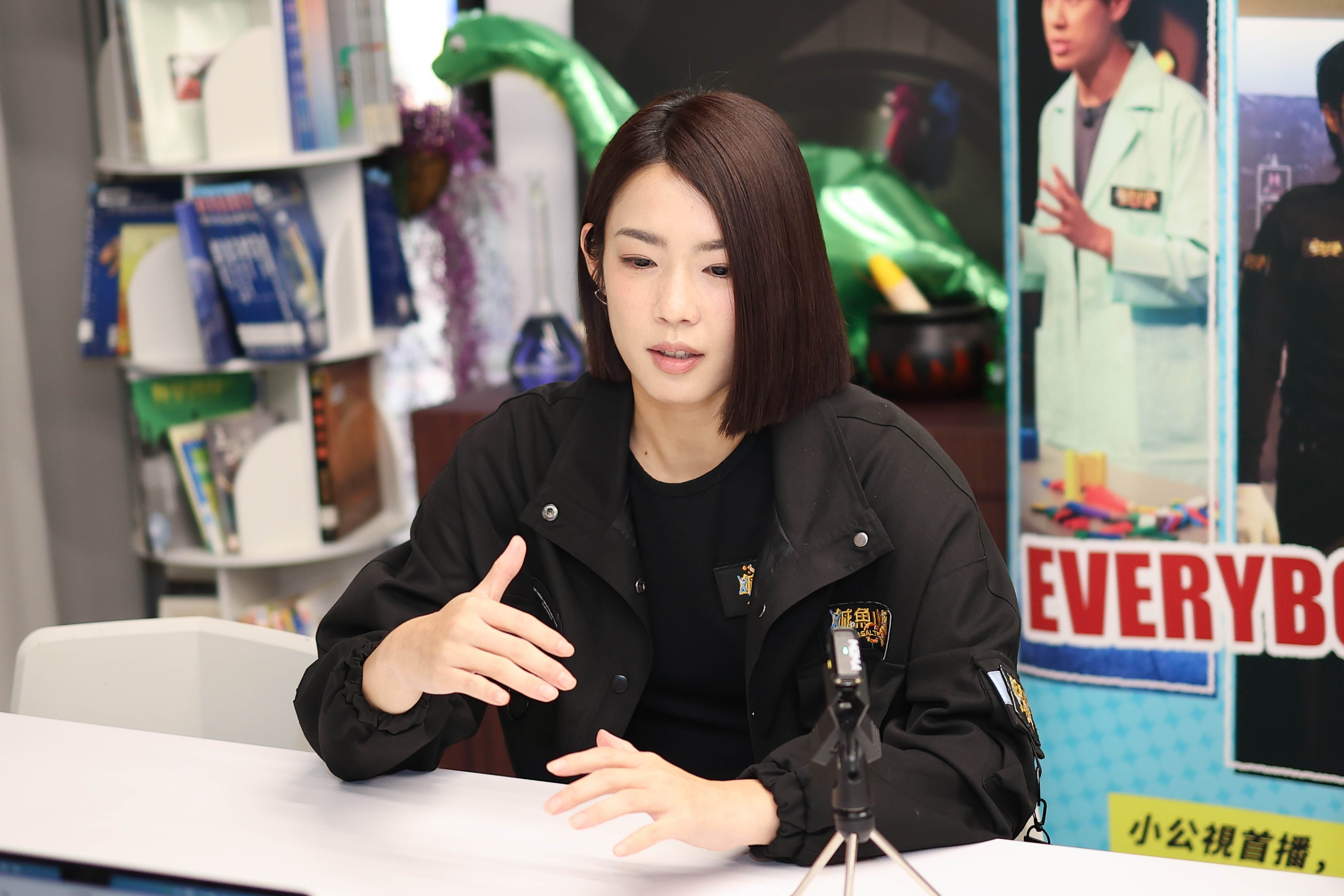 林思宇先前登山時因沒有控制好時間而<a href='https://star.ebc.net.tw/search/tags/迷路/' target='_blank'>迷路</a>摸黑下山。（圖／東森娛樂）