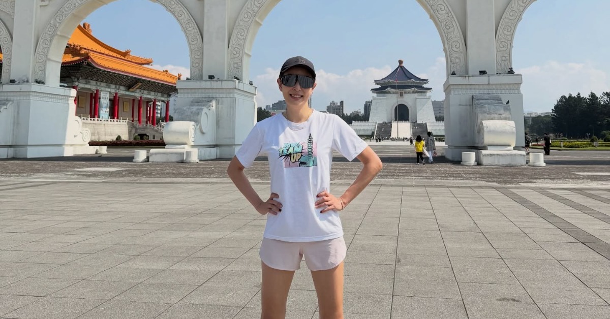 賈永婕初五與老公到中正紀念堂看展。（圖／翻攝自賈永婕臉書）