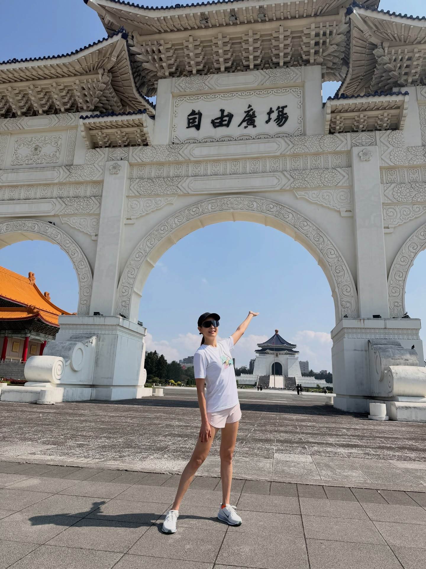 賈永婕推薦台灣人前去觀賞《自由花蕊》展覽。（圖／翻攝自賈永婕臉書）