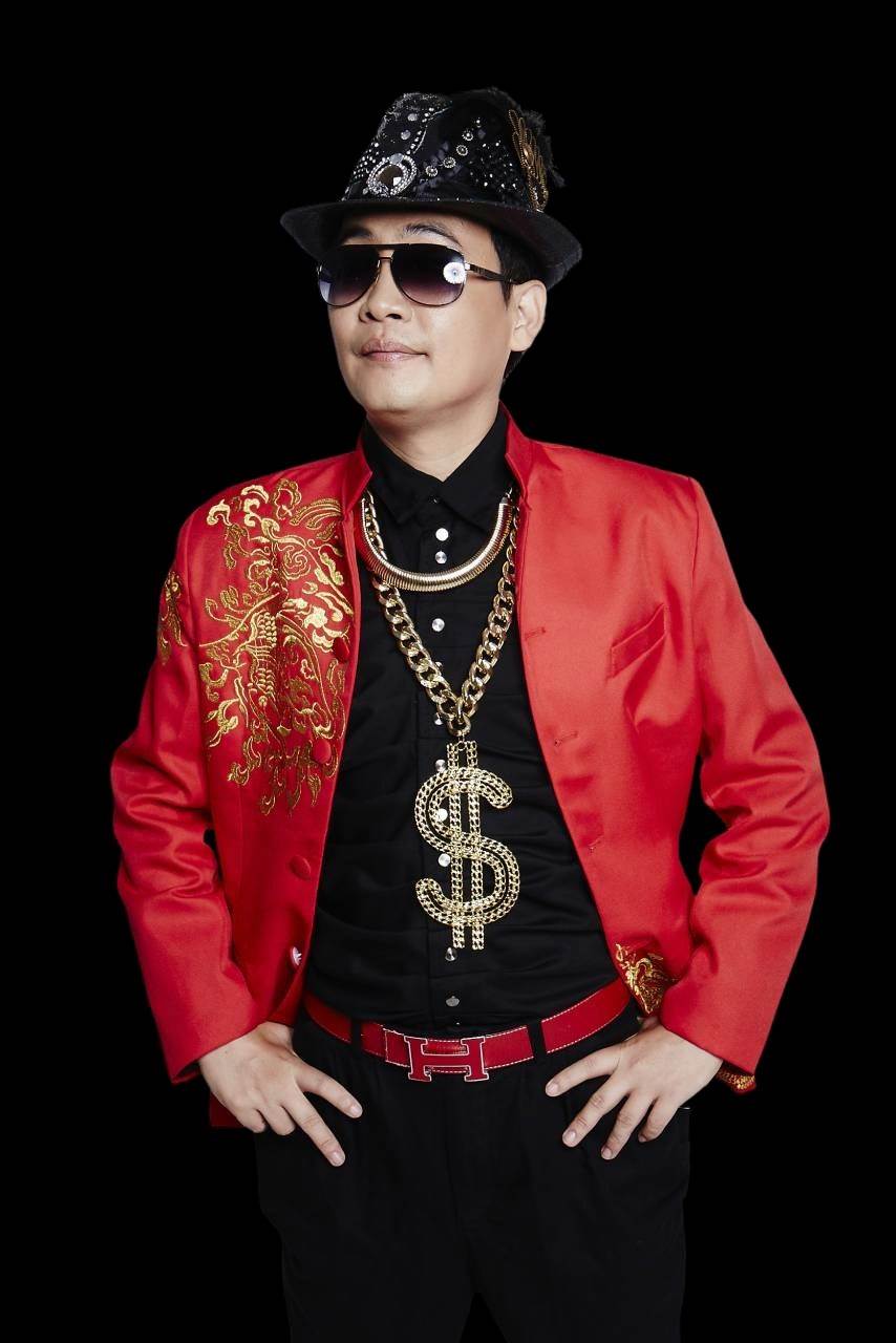 梅東生3月8日起將主持耐斯歌廳秀。（圖／劍湖山世界提供）