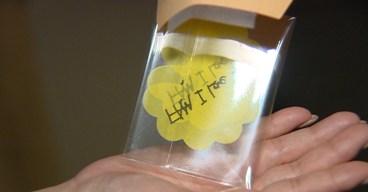 韓流天王GD權志龍，親自設計6款顏色紙。（圖／東森新聞）