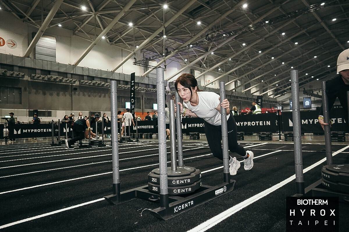 蔡家蓁馬年開春跨界挑戰地表最強健身賽「HYROX」逼出體能極限。（圖／想不到音樂工作室提供）